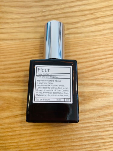 AUX PARADIS オードパルファム　#03 Fleur〔フルール〕のクチコミ「香水が苦手な私がリピート決定。使い切りアイテム

気分が沈んでる時、元気を出したい時。。
ちょ.....」（1枚目）