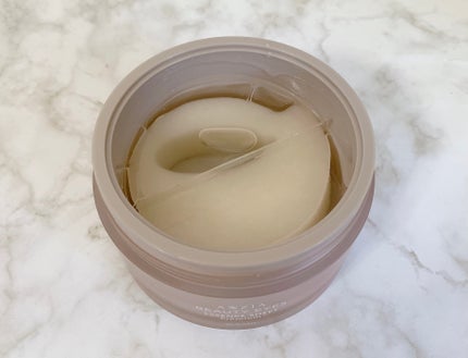 ビューティーアイズ エッセンスシート プレミアム/AXXZIA/アイケア・アイクリームを使ったクチコミ(4枚目)