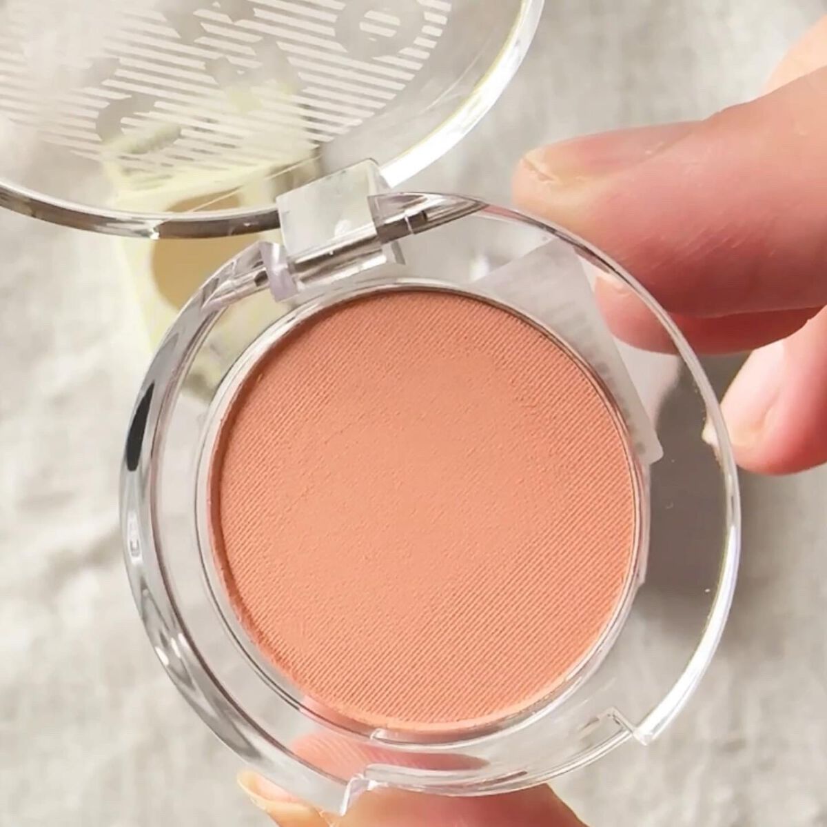 スウィッチオン グリッターリキッド/CHOCHOSLAB/グリッターを使ったクチコミ（3枚目）