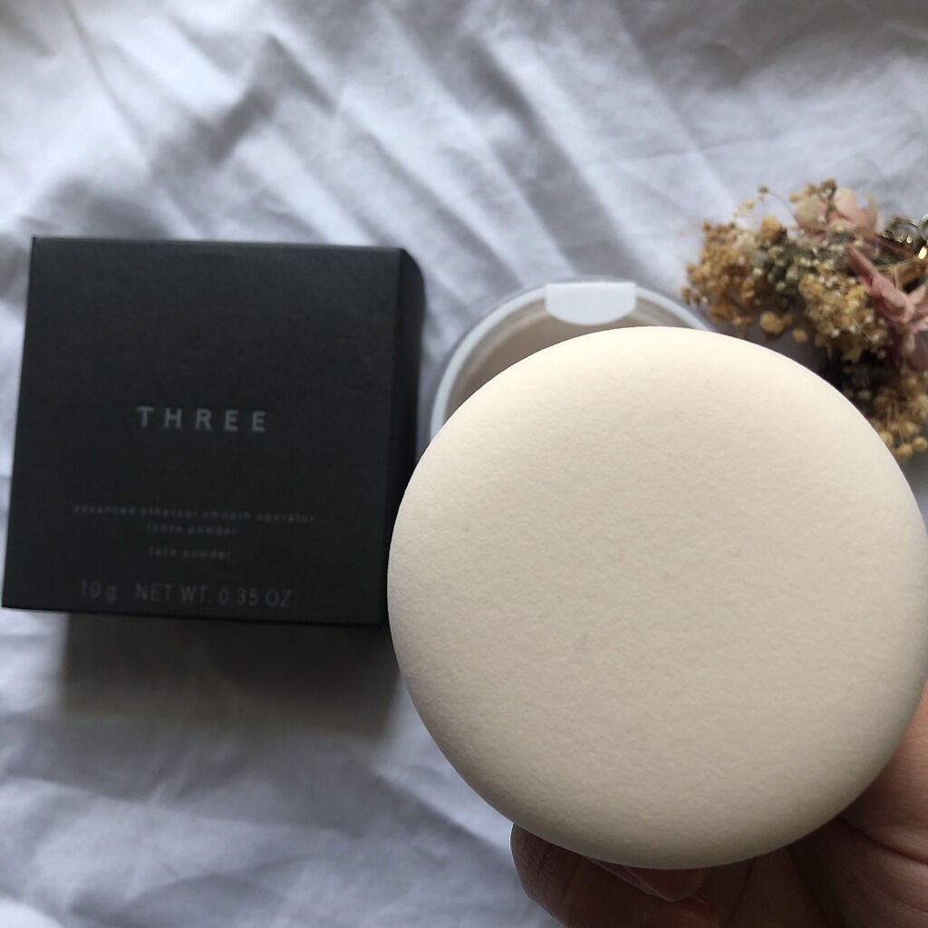 アドバンスドエシリアルスムースオペレーター ルースパウダー/THREE/ルースパウダーを使ったクチコミ(3枚目)