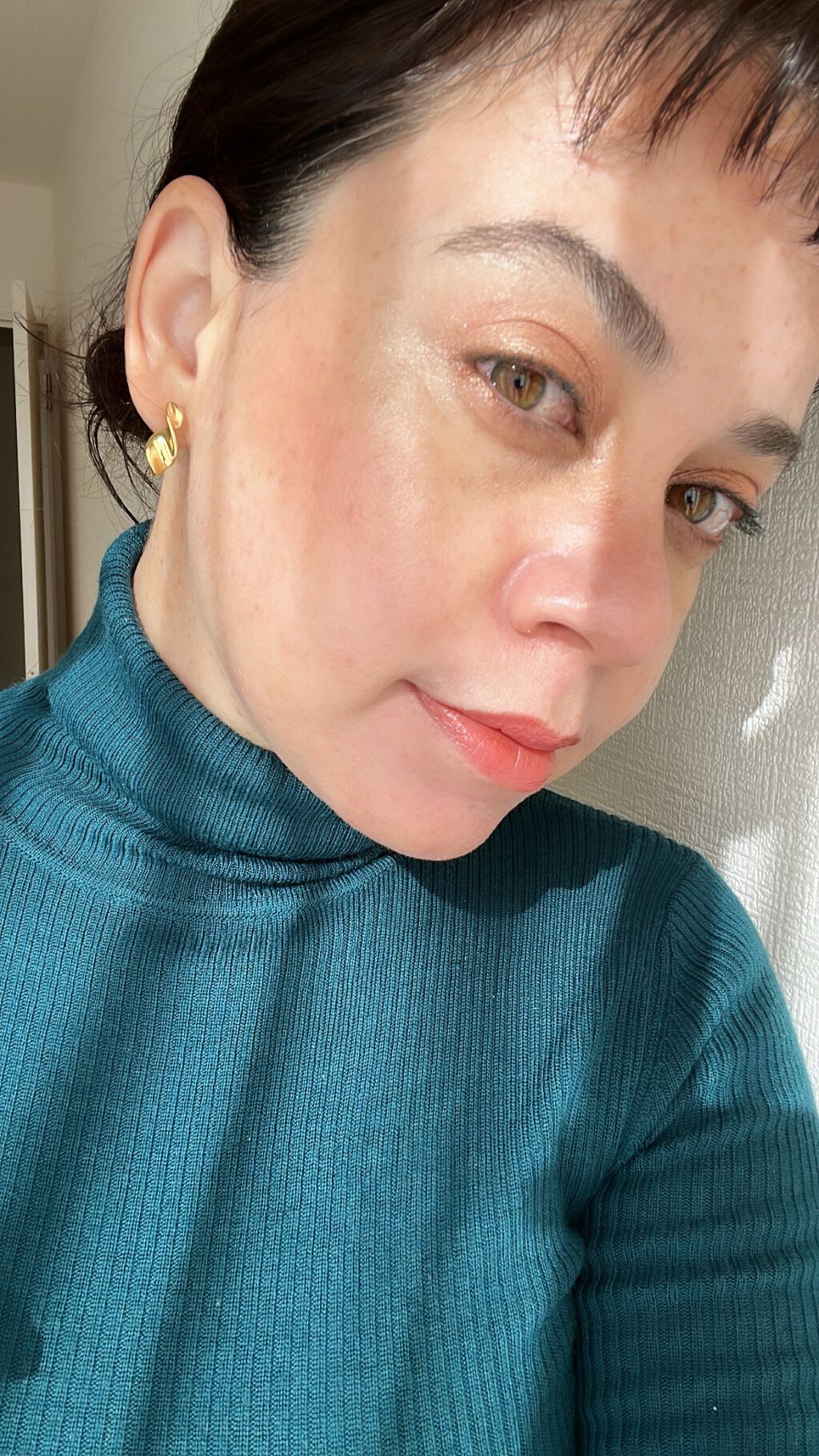 THREE シマリング グロー デュオ/THREE/クリームハイライトを使ったクチコミ（2枚目）