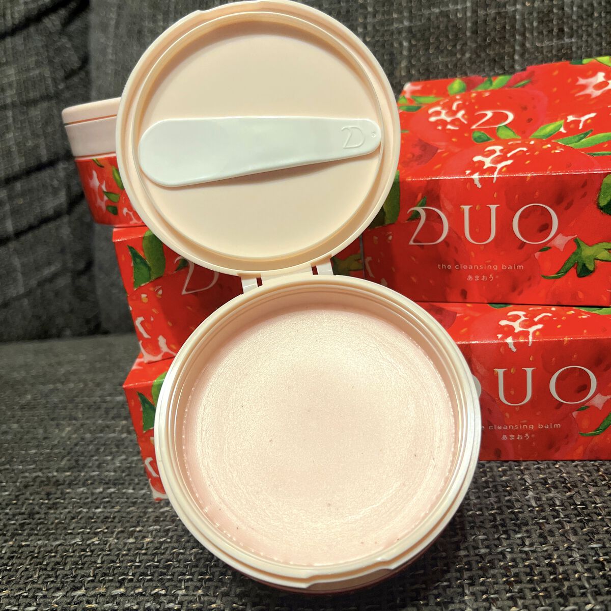 DUO(デュオ) ザ クレンジングバーム / 100g(限定) 3個 +あまおう DUO(デュオ) / ザ クレンジングバーム あまおう(R)＊の公式商品