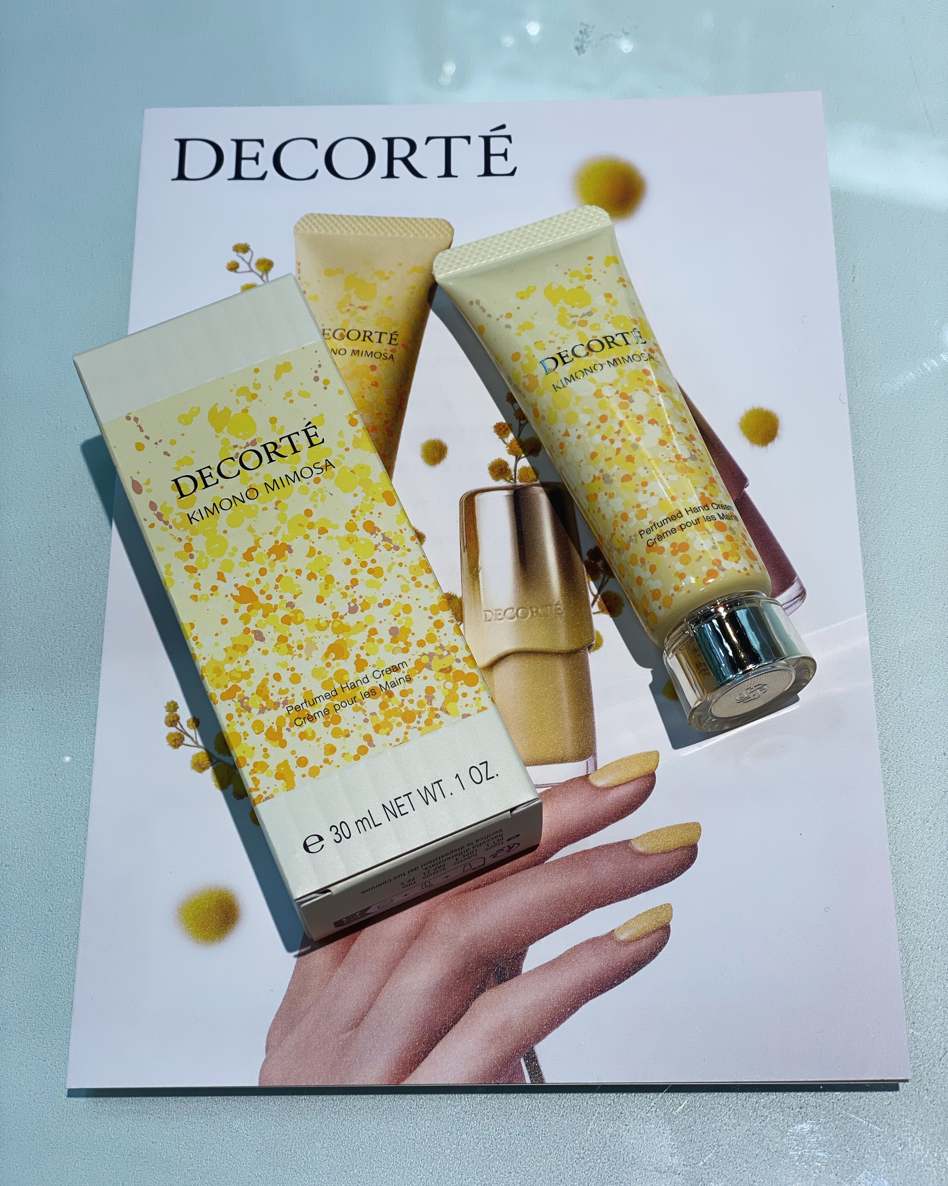 キモノ ミモザ パフュームド ハンドクリーム 30g/DECORTÉ/ハンドクリームを使ったクチコミ（1枚目）