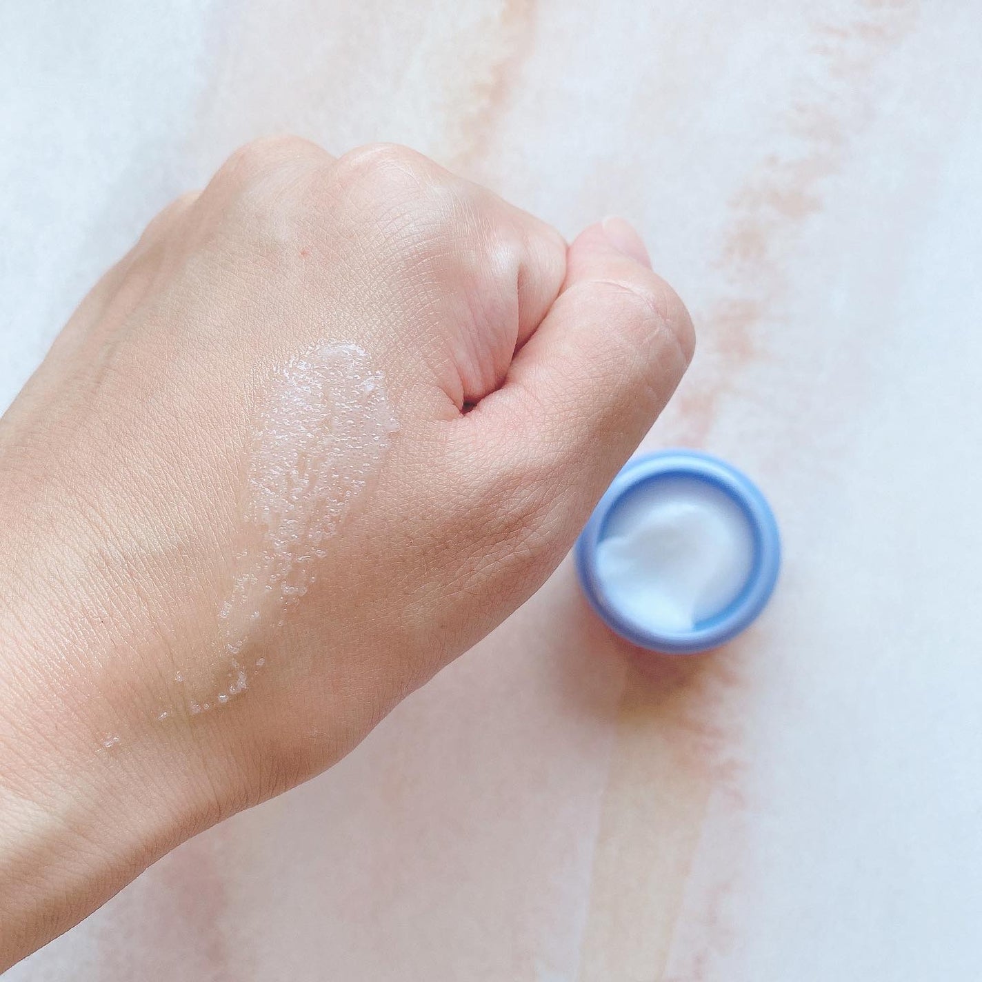 sarako on LIPS 「ビフェスタ リップスクラブバーム&リップセラムパック💋■..」(5枚目)