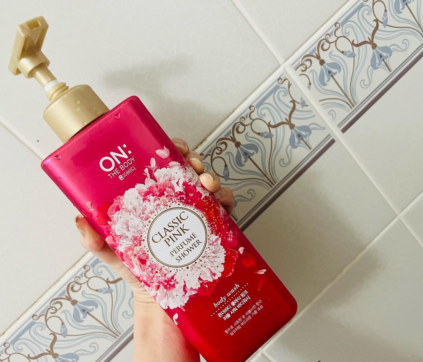 パフュームラブボディウォッシュ (happy breeze) /オン・ザ・ボディ/ボディソープを使ったクチコミ(1枚目)