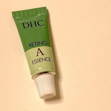 DHC 薬用レチノAエッセンスのクチコミ「目や口周りの保湿がしたく、
昔母が使ってたのを拝借して、良かった記憶で購入。

最近はもう珍し.....」（2枚目）