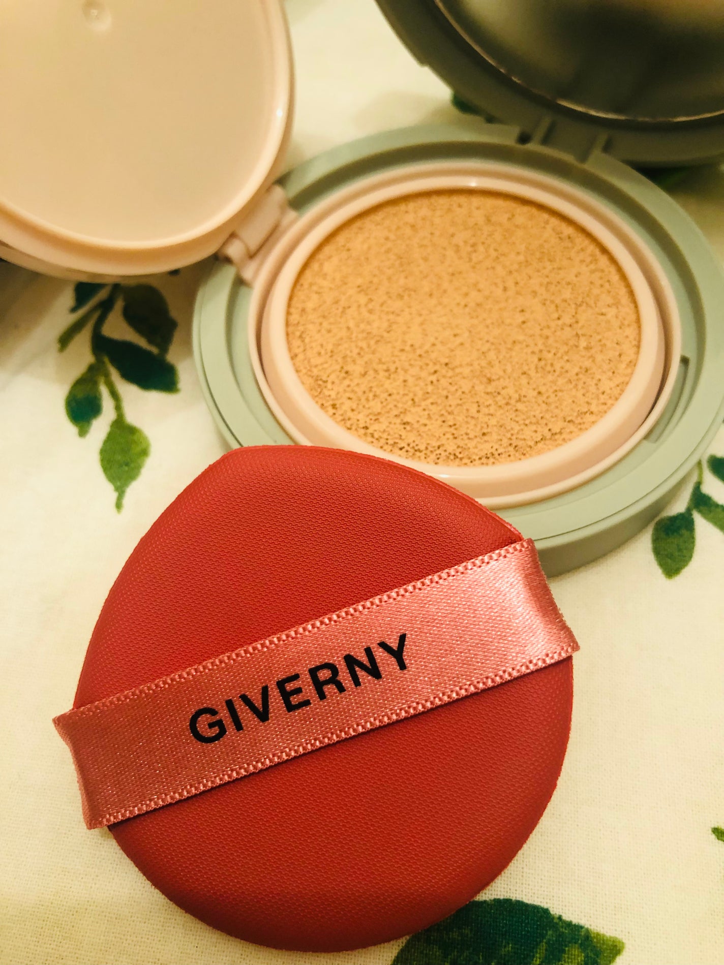 ジヴェルニー 密着カバークッション/GIVERNY/クッションファンデーションを使ったクチコミ(3枚目)