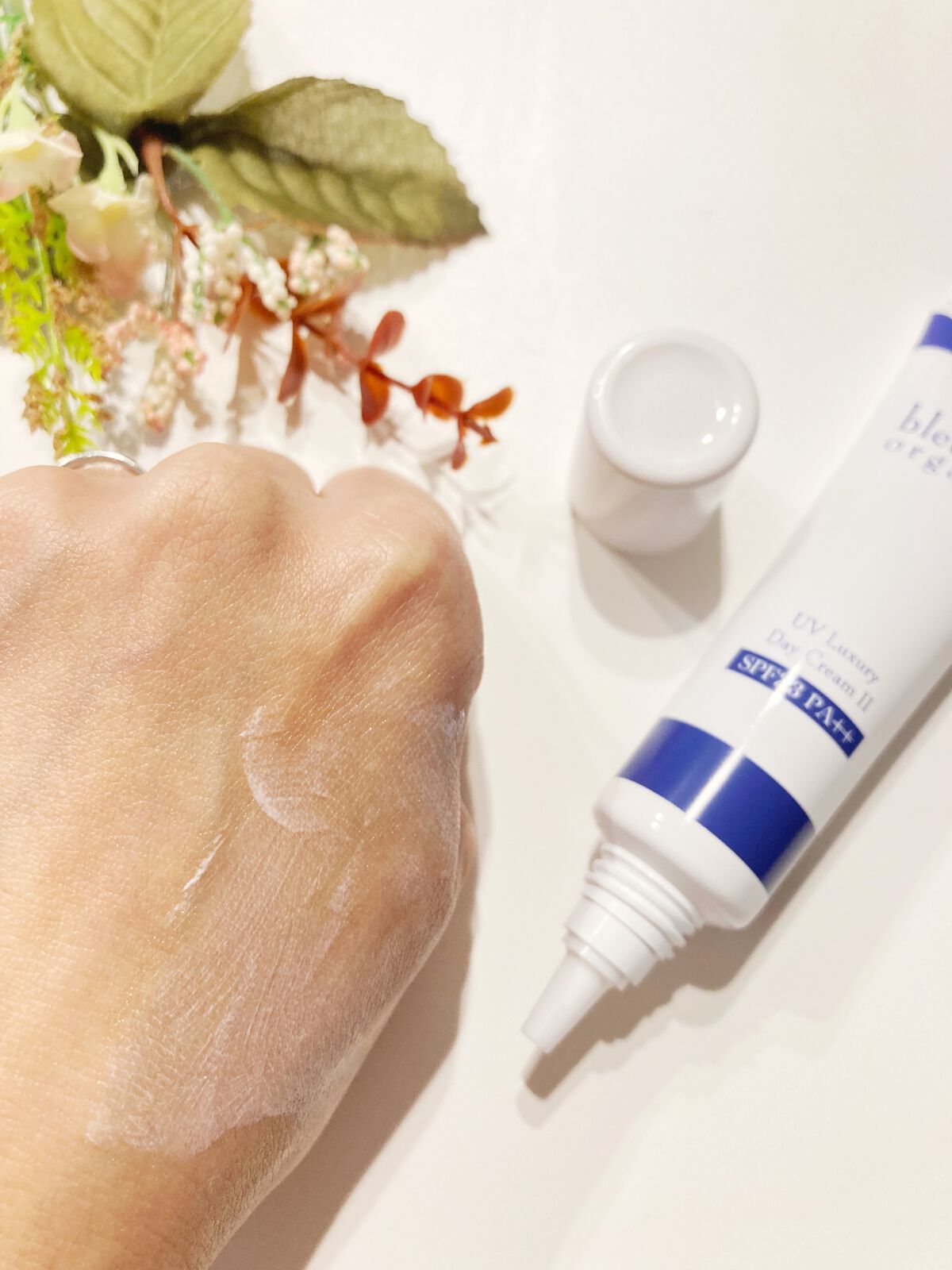UV ラグジュアリー デイクリームII/ブルークレール/化粧下地を使ったクチコミ(3枚目)