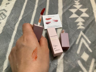 チュルンリップティント 01 Nudy camel/hina cosmetics/リップグロスを使ったクチコミ（1枚目）