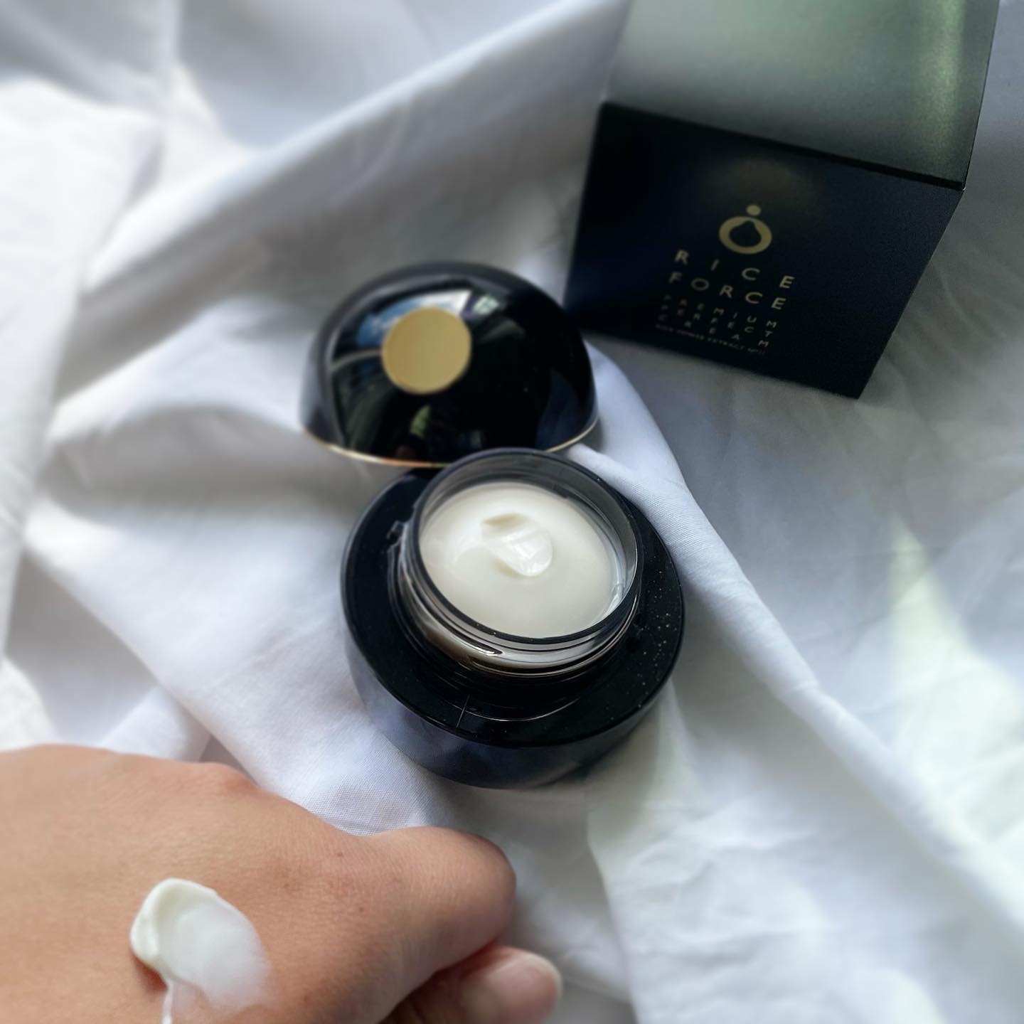 プレミアムパーフェクトクリーム/ライスフォース/フェイスクリームを使ったクチコミ（3枚目）