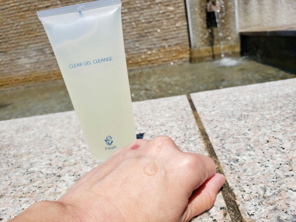 クリアゲルクレンズ/Ｆleuri(フルリ)/クレンジングジェルを使ったクチコミ（3枚目）