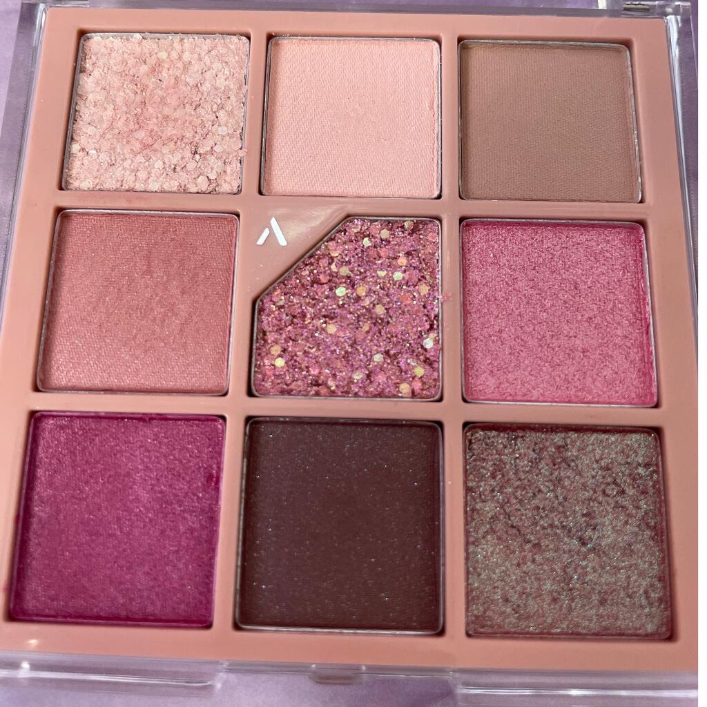 グリッターペディアアイパレット/unleashia/アイシャドウパレットを使ったクチコミ（2枚目）
