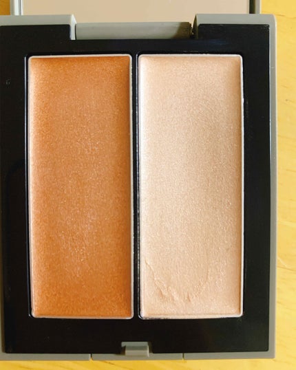 THREE シマリング グロー デュオ/THREE/クリームハイライトを使ったクチコミ(2枚目)