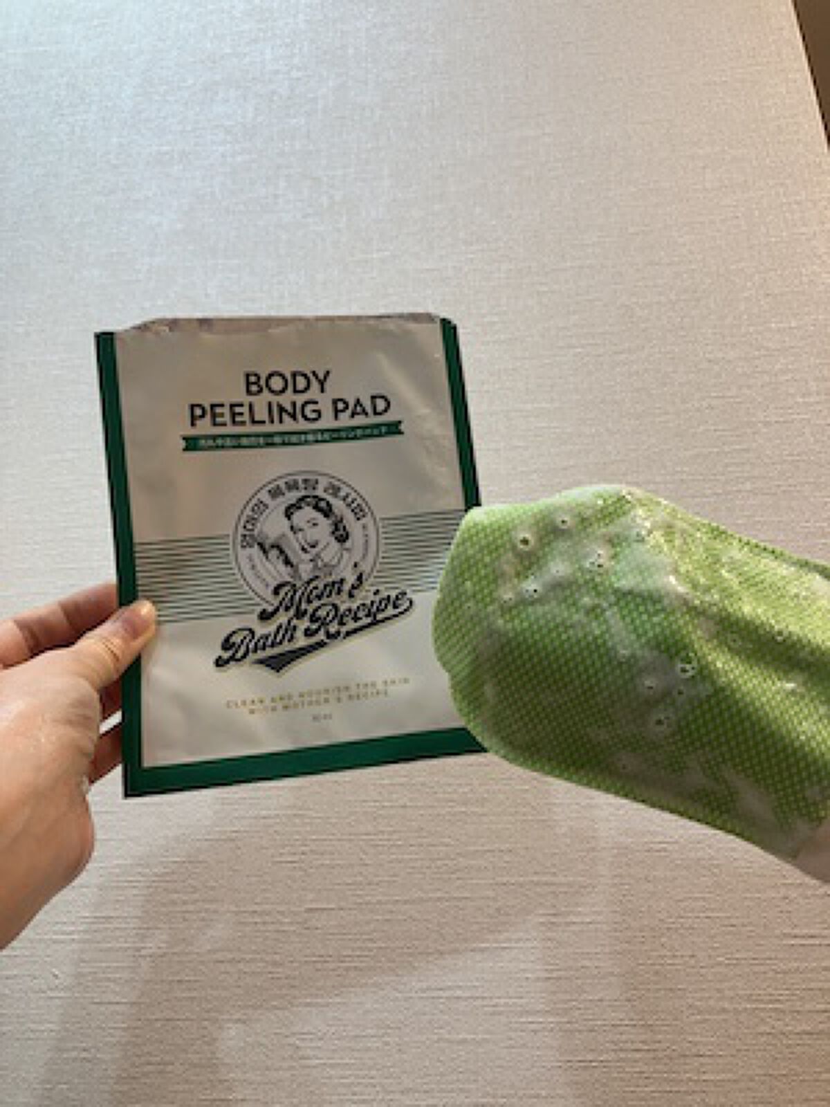 ボディピーリングパッド/Mom’s Bath Recipe/ピーリングを使ったクチコミ（2枚目）