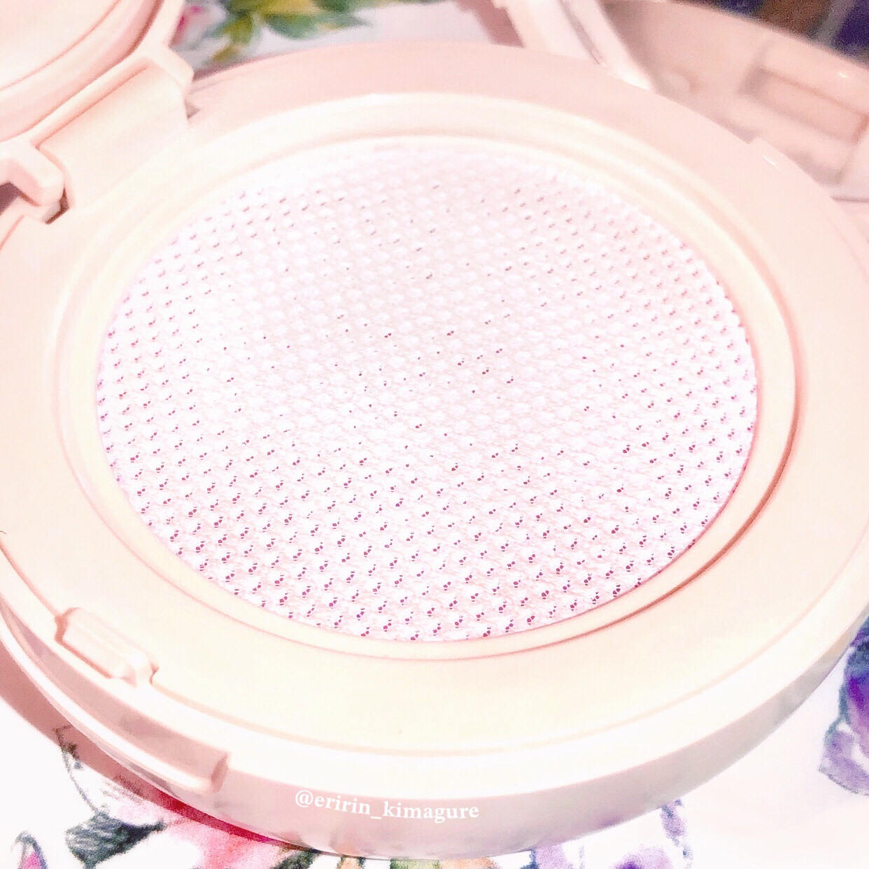 ディオールスキン フォーエヴァー クッション パウダー/Dior/ルースパウダーを使ったクチコミ（2枚目）