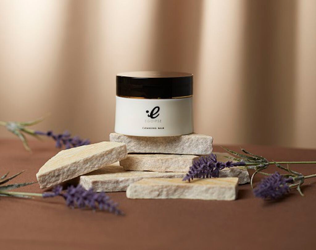 【表参道POPUP開催中!】リニューアル✨毛穴の奥まですっきり!とろける濃密クレンジングバーム(1枚目)