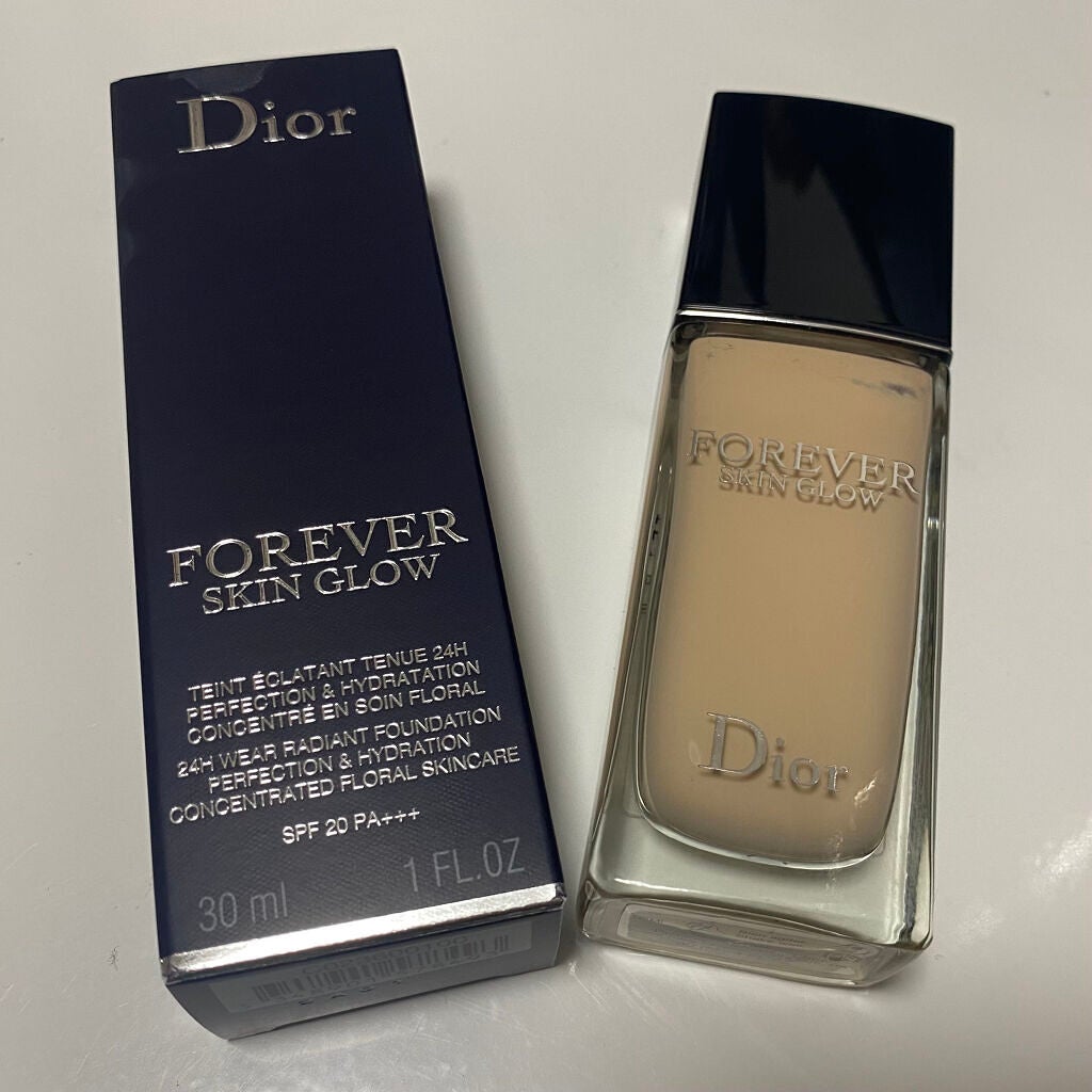 ディオールスキン フォーエヴァー フルイド グロウ/Dior/リキッドファンデーションを使ったクチコミ(1枚目)