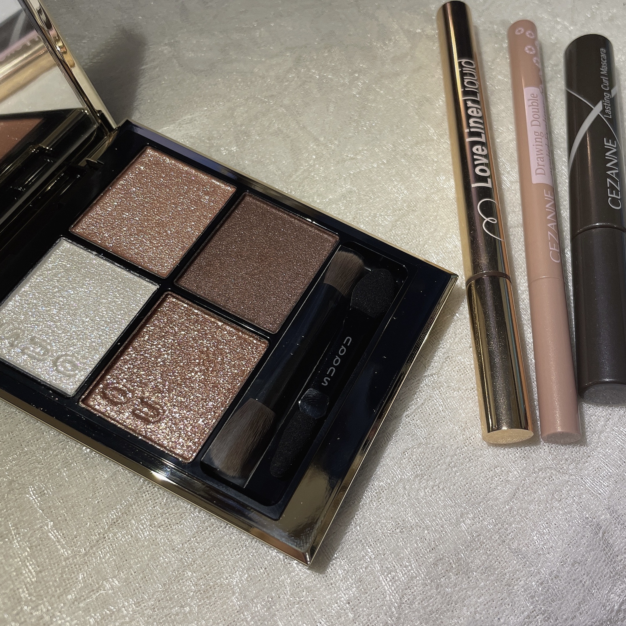 描くふたえアイライナー/CEZANNE/リキッドアイライナーを使ったクチコミ（3枚目）