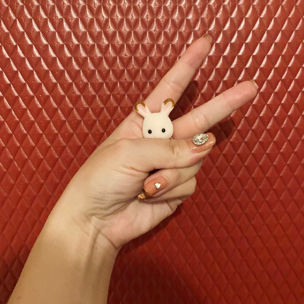 しに子ちゃん on LIPS 「バイトがネイルOKだから自由!華美なものは禁止なんだけど具体的..」(3枚目)