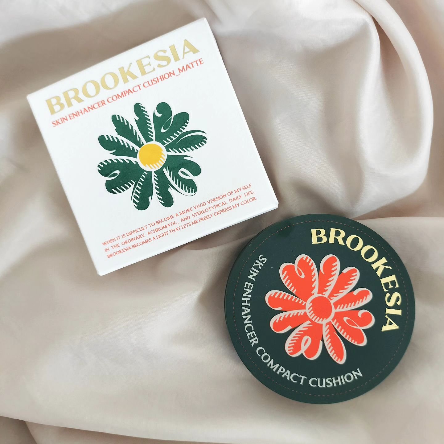 スキンエンハンサー コンパクト クッション (マット)/BROOKESIA/クッションファンデーションを使ったクチコミ（1枚目）