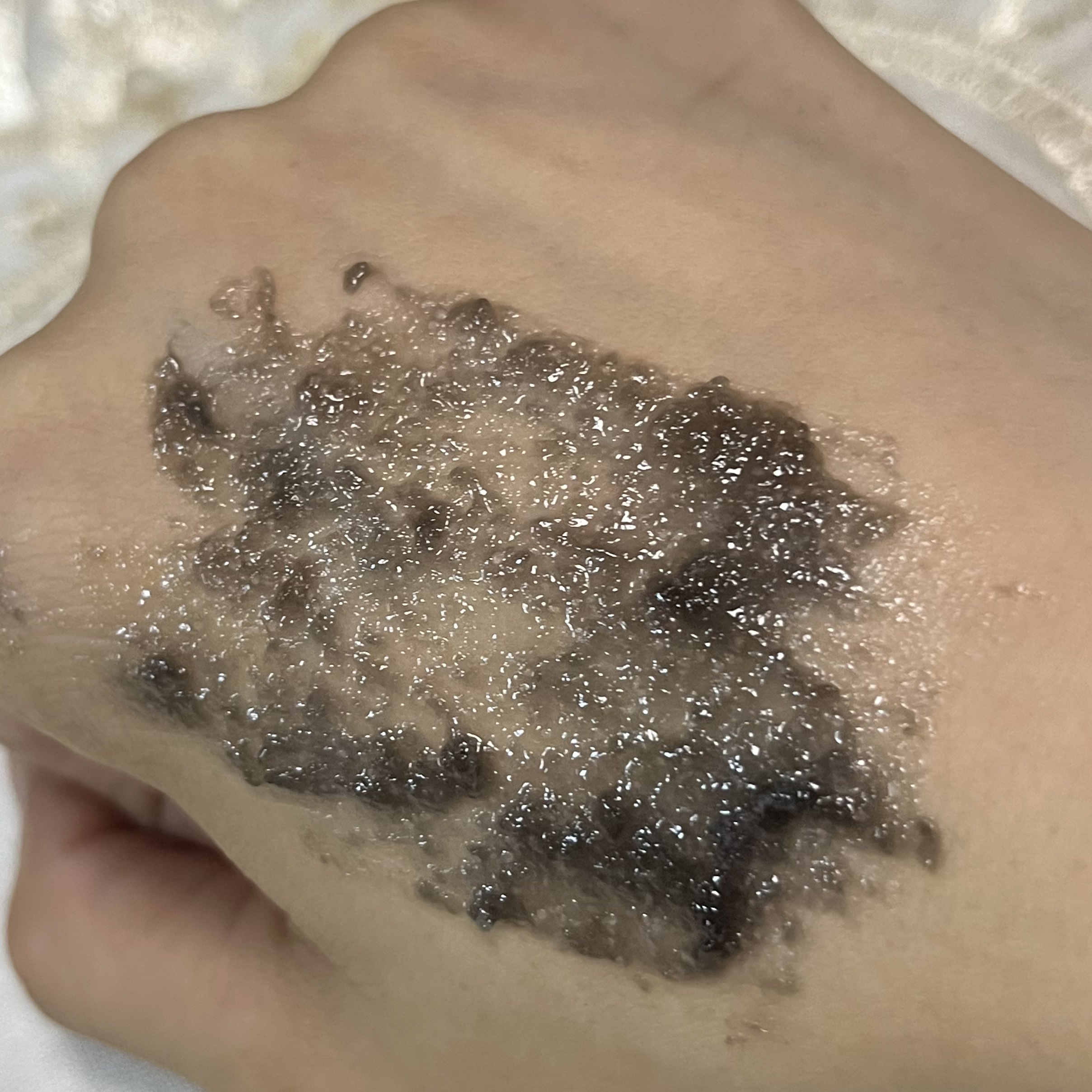 BLACK JELLY WASH（ブラックジェリーウォッシュ）/PLUEST/その他洗顔料を使ったクチコミ（3枚目）