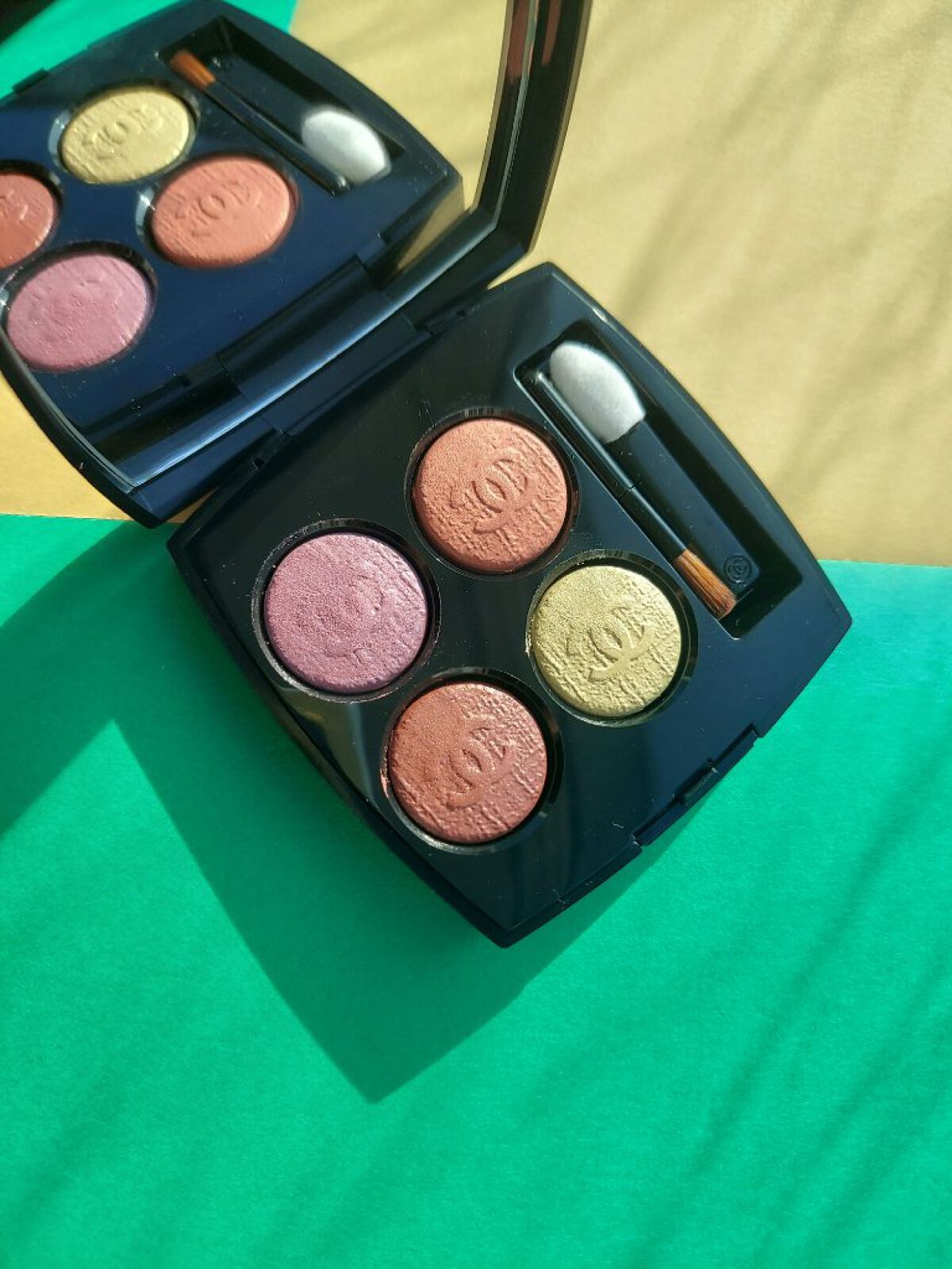 レ キャトル オンブル/CHANEL/アイシャドウパレットを使ったクチコミ（1枚目）