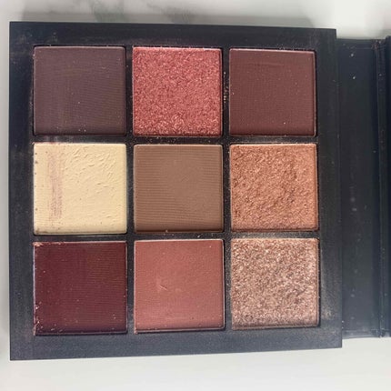 Obsessions Eyeshadow Palette/Huda Beauty/アイシャドウパレットを使ったクチコミ(2枚目)