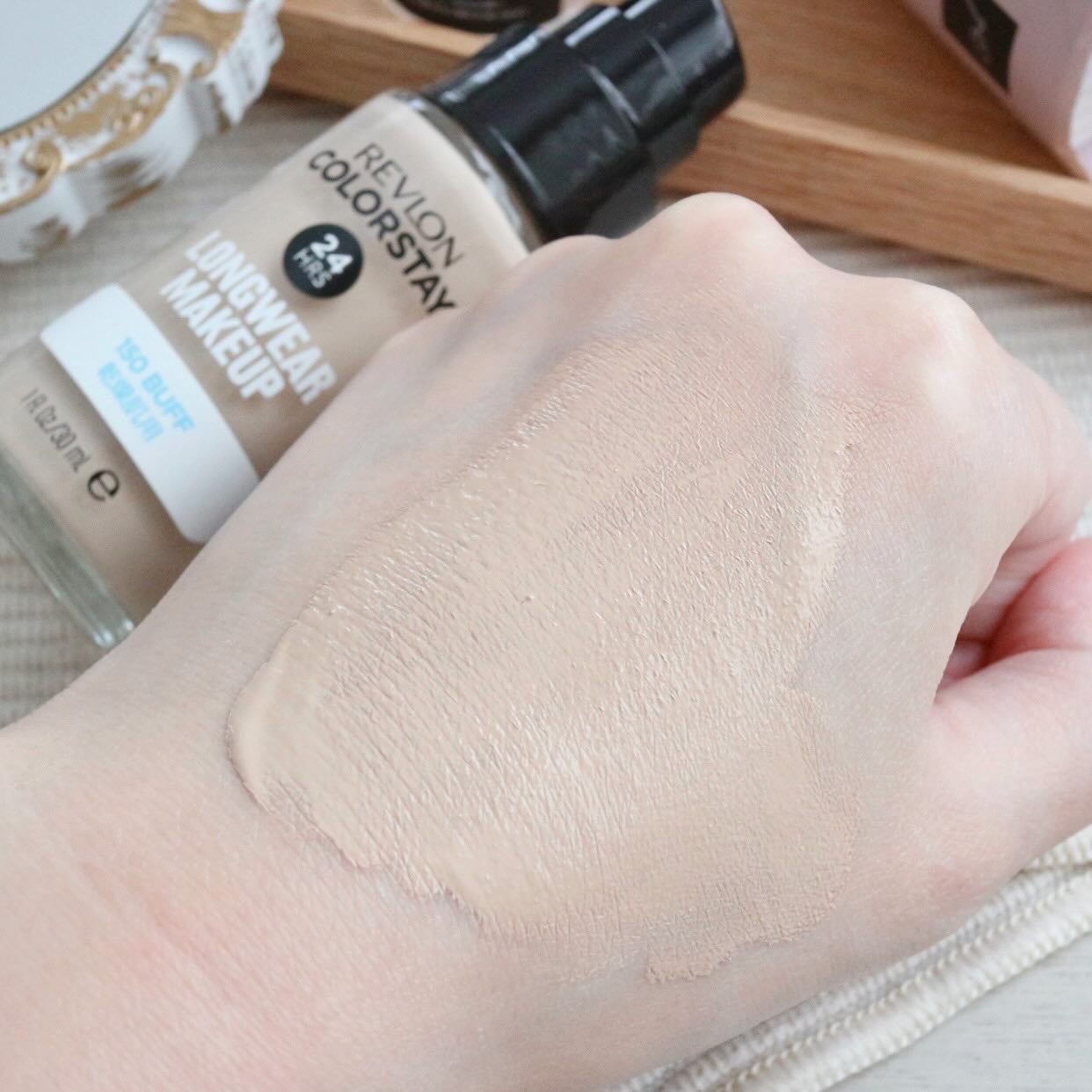 カラーステイ ロングウェア メイクアップ D/REVLON/リキッドファンデーションを使ったクチコミ(4枚目)