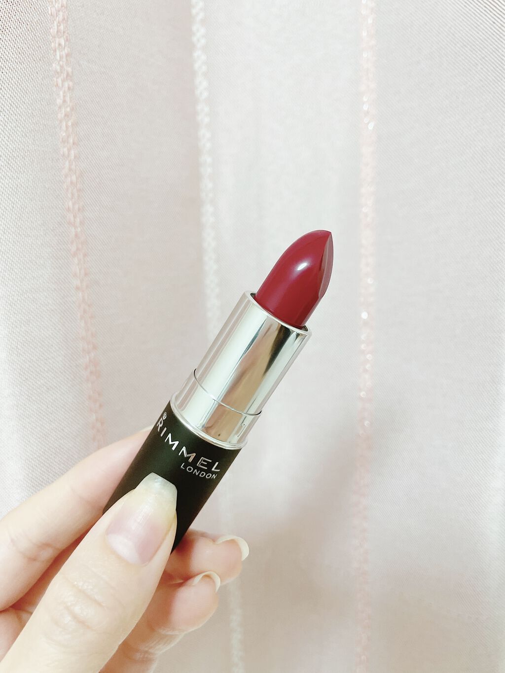 マシュマロルック リップスティック 028 ディープレッド/リンメル ロンドン/口紅を使ったクチコミ（2枚目）