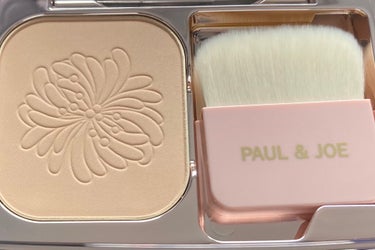 パウダー ファンデーション ケース 001/PAUL & JOE BEAUTE/その他化粧小物を使ったクチコミ（3枚目）