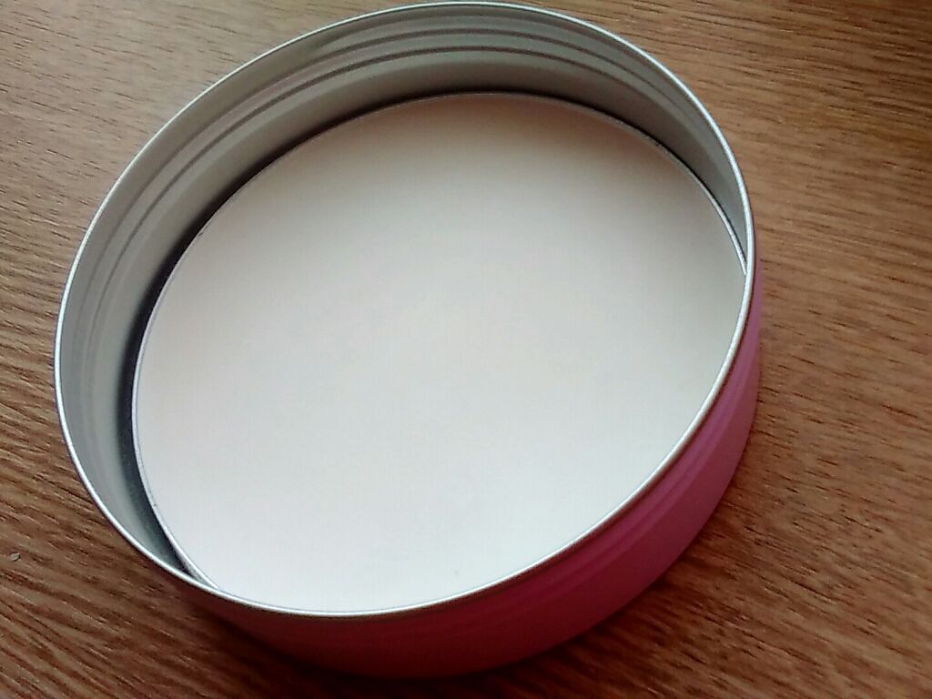 すっぴんパウダー/クラブ/プレストパウダーを使ったクチコミ（3枚目）