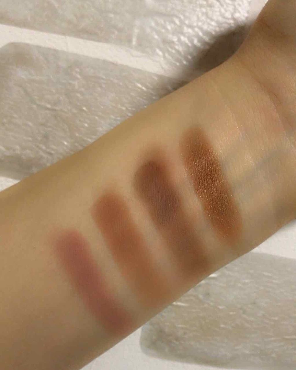 マイアイシャドウ グリッター/innisfree/単色アイシャドウを使ったクチコミ（2枚目）