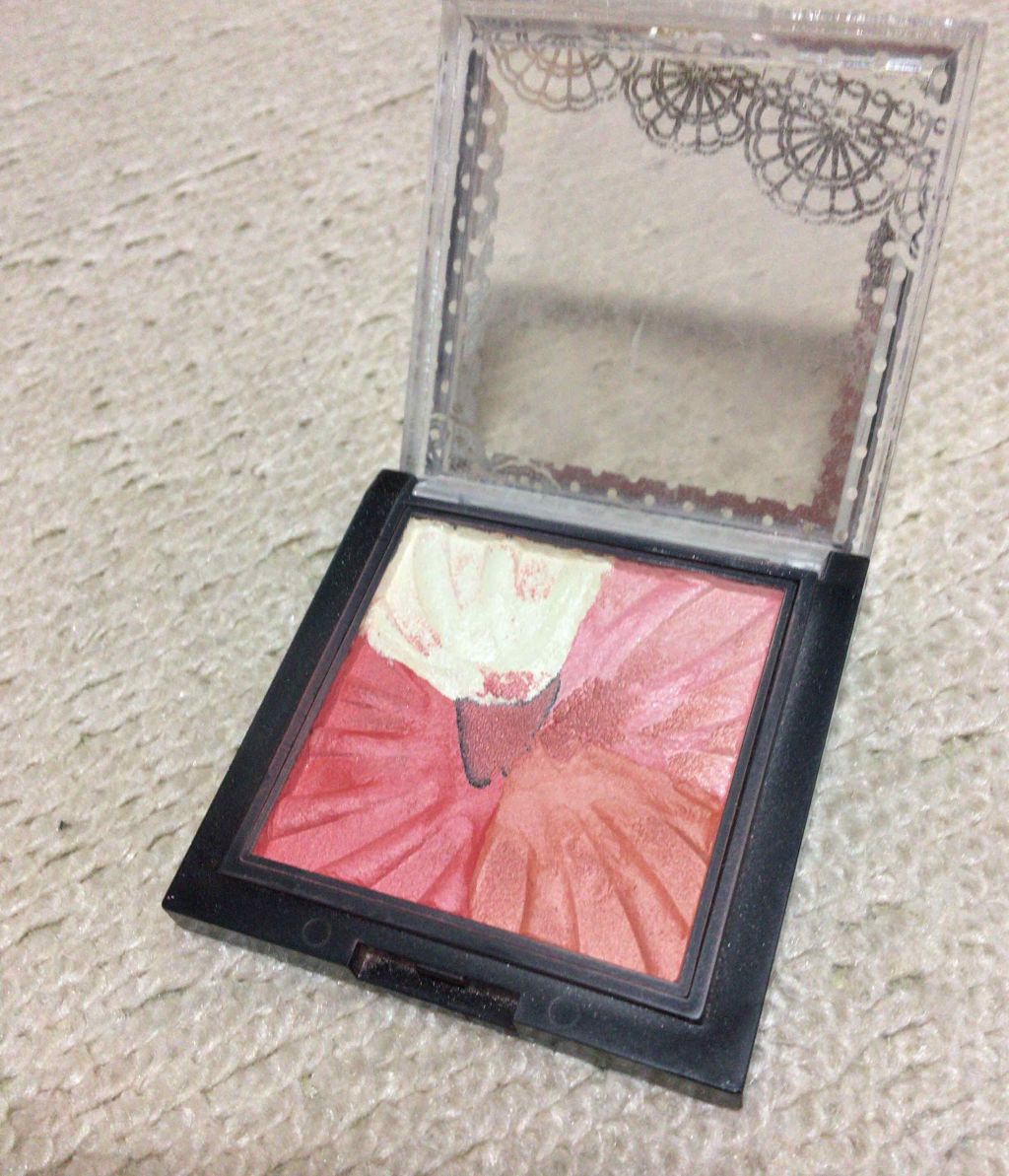 ミックスチークパウダー/DAISO/パウダーチークを使ったクチコミ（2枚目）