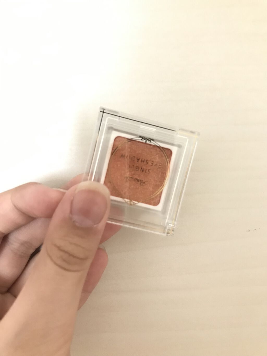 パラドゥ シングルアイシャドウ	/パラドゥ/単色アイシャドウを使ったクチコミ（1枚目）