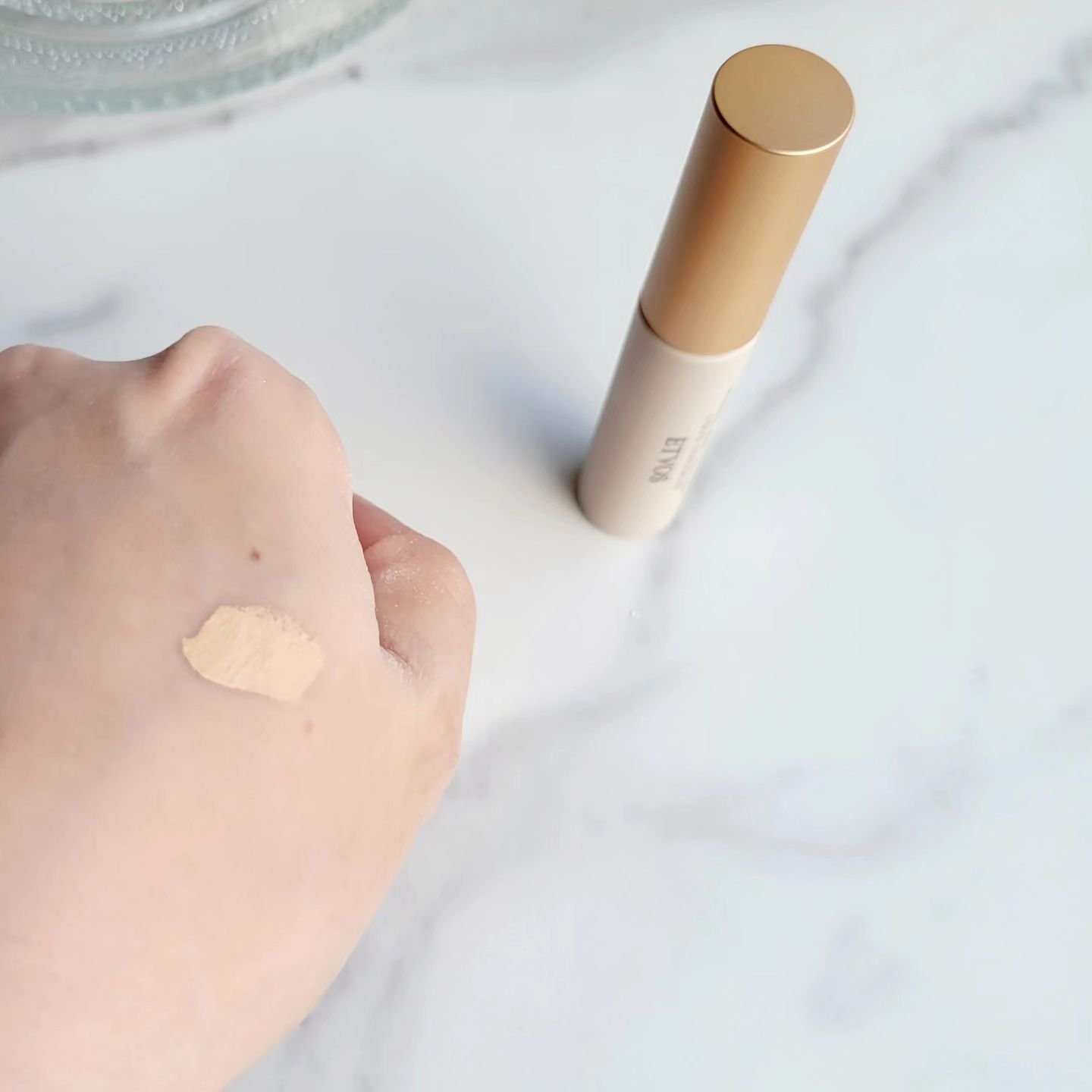 ミネラルリフレクティングスキンパウダー/エトヴォス/ルースパウダーを使ったクチコミ（3枚目）