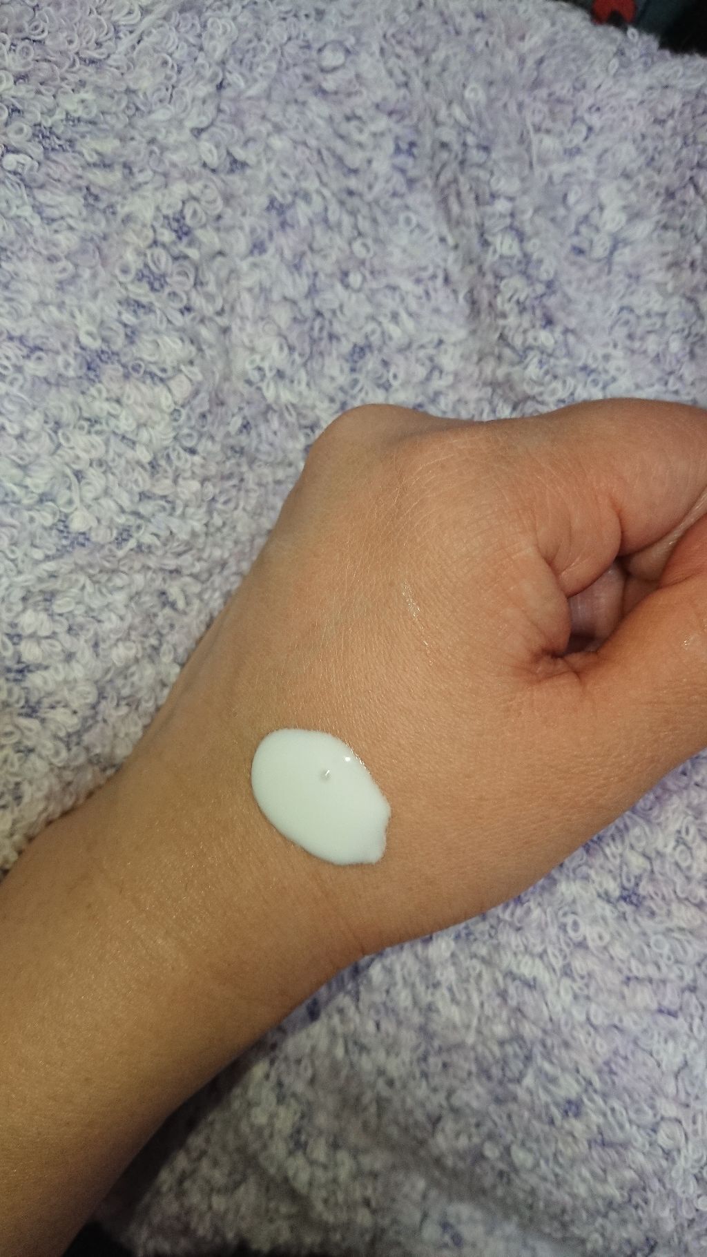 ワンデイ ブライトナー ウォータープルーフ/セラ/日焼け止めミルクを使ったクチコミ（2枚目）