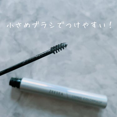 ZEESEA ダイヤモンドシリーズ カラーマスカラのクチコミ「さりげなくキラキラ✨



いつものメイクのワンポイントに💄✨



✼••┈┈••✼••┈┈.....」（2枚目）