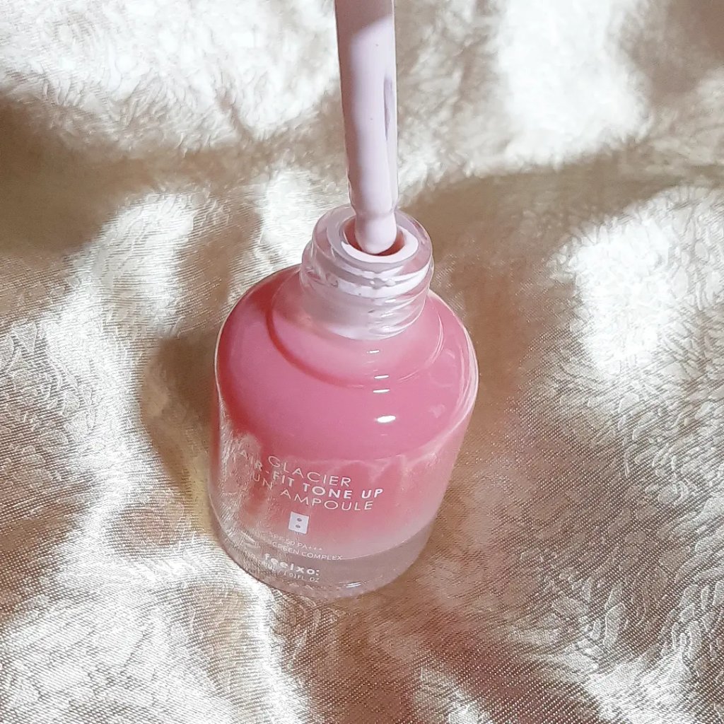 ピルソ グラシアエアフィットトーンアップサンアンプル SPF50 PA+++/feelxo/化粧下地を使ったクチコミ（3枚目）