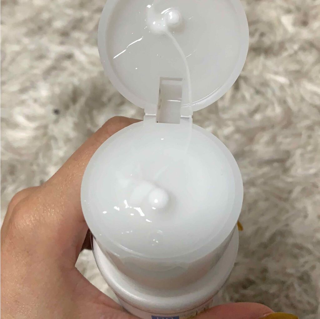 極潤 ヒアルロン乳液(旧)/肌ラボ/乳液を使ったクチコミ（3枚目）