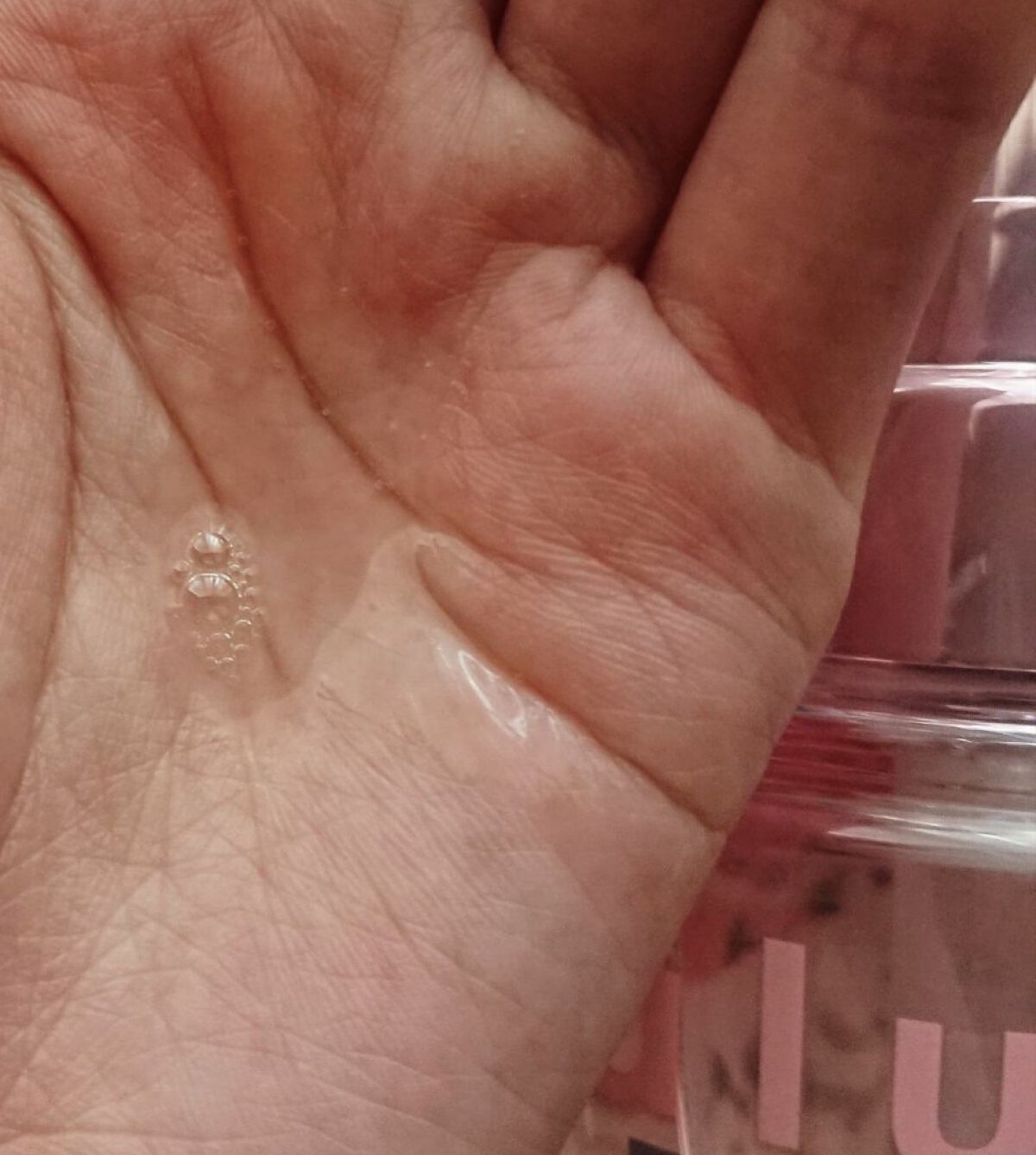 ピンクミー ウォーターコンク コントロール ヘアオイル/ululis/ヘアオイルを使ったクチコミ（3枚目）