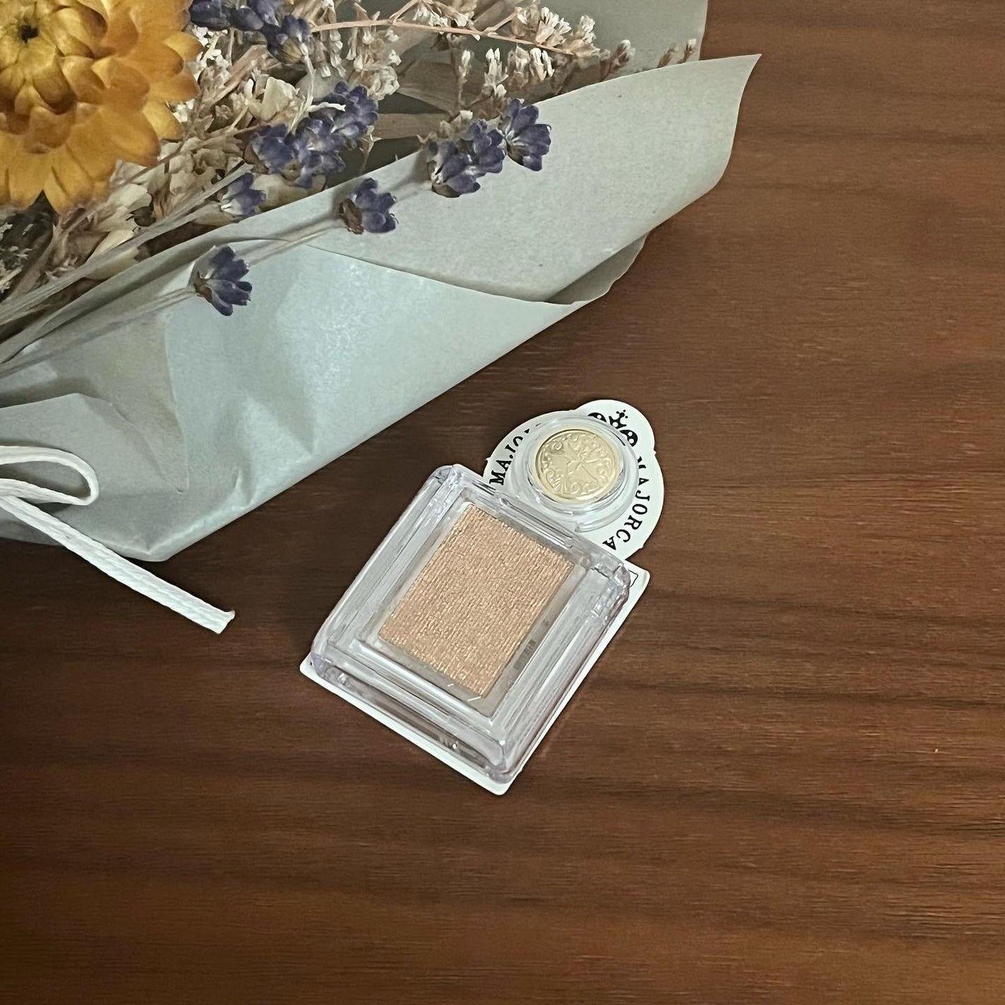 シャドーカスタマイズ/MAJOLICA MAJORCA/単色アイシャドウを使ったクチコミ(1枚目)