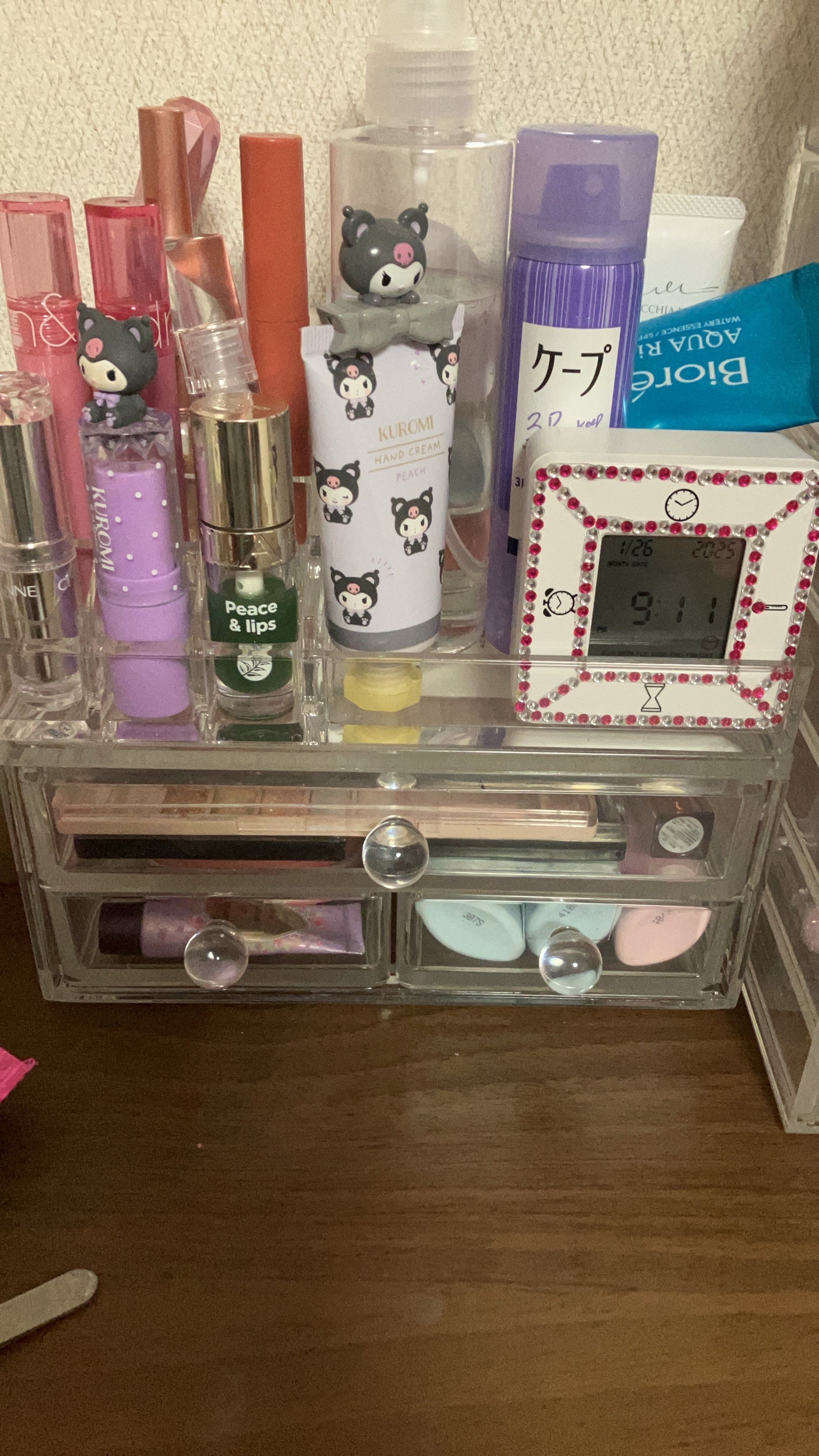 るぅなべるぅ on LIPS 「#コスメ収納コンテスト#コスメ#小学生#はじめての投稿..」(1枚目)