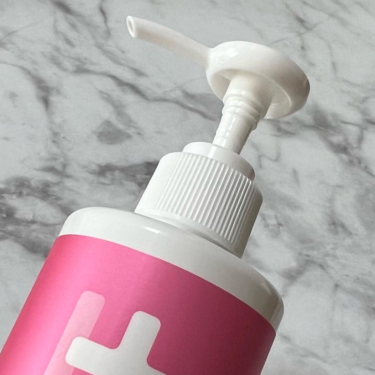 ヘパトリート 薬用保湿ミルククリーム/ゼトックスタイル/ボディクリームを使ったクチコミ(2枚目)