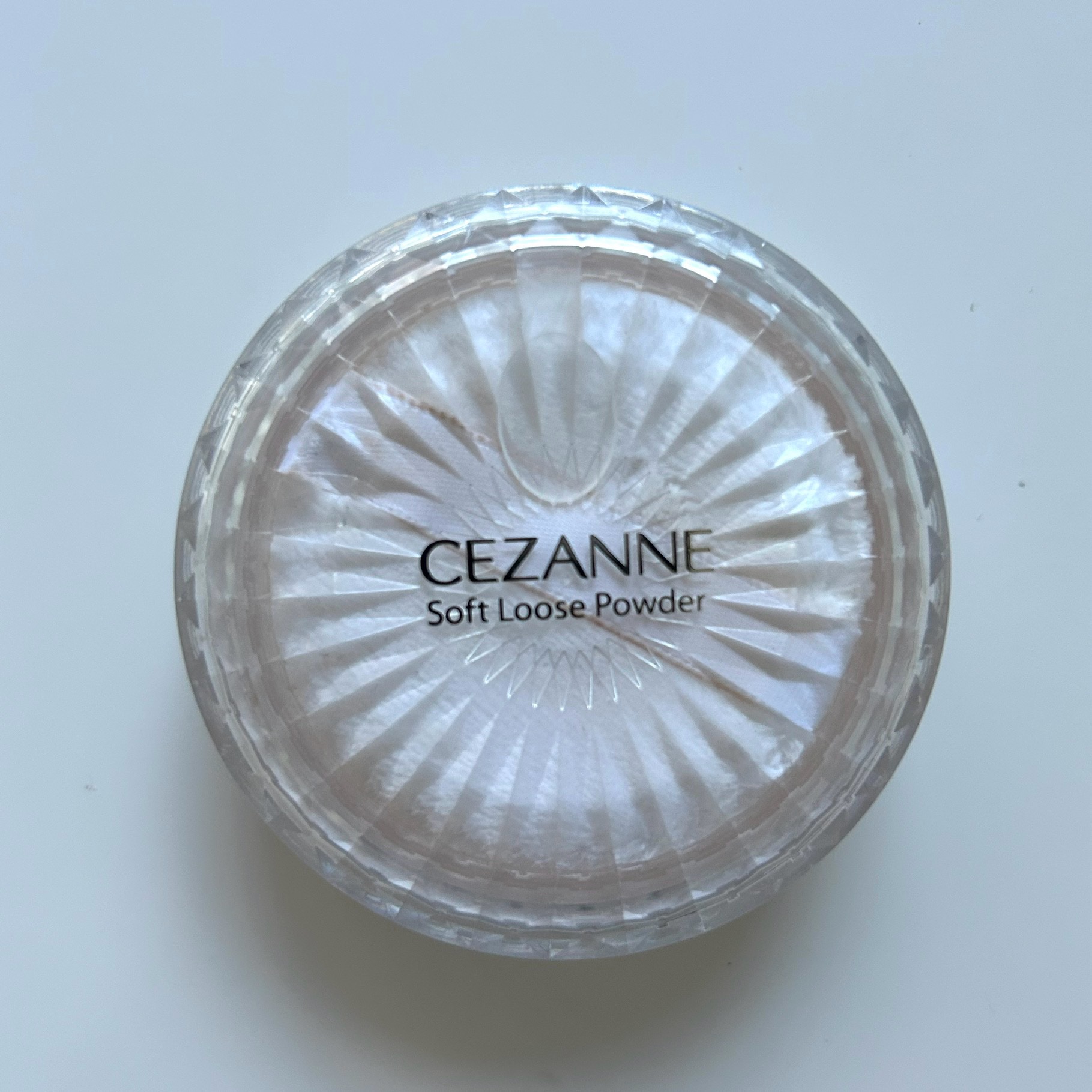 うるふわ仕上げパウダー/CEZANNE/ルースパウダーを使ったクチコミ（1枚目）