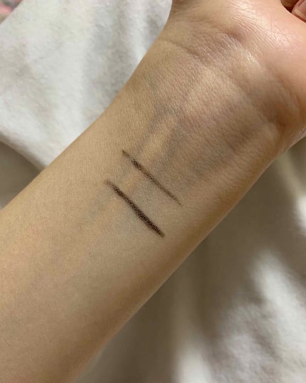 EYE OPENING LINER/UZU BY FLOWFUSHI/リキッドアイライナーを使ったクチコミ(2枚目)