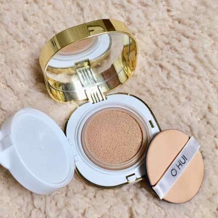 OHUI Ultimate Cover Cushion Moistureのクチコミ「韓国のクッションファンデ
O HUI
このケースに一目惚れして、以前買ってしまったもの(〃ω〃.....」(2枚目)