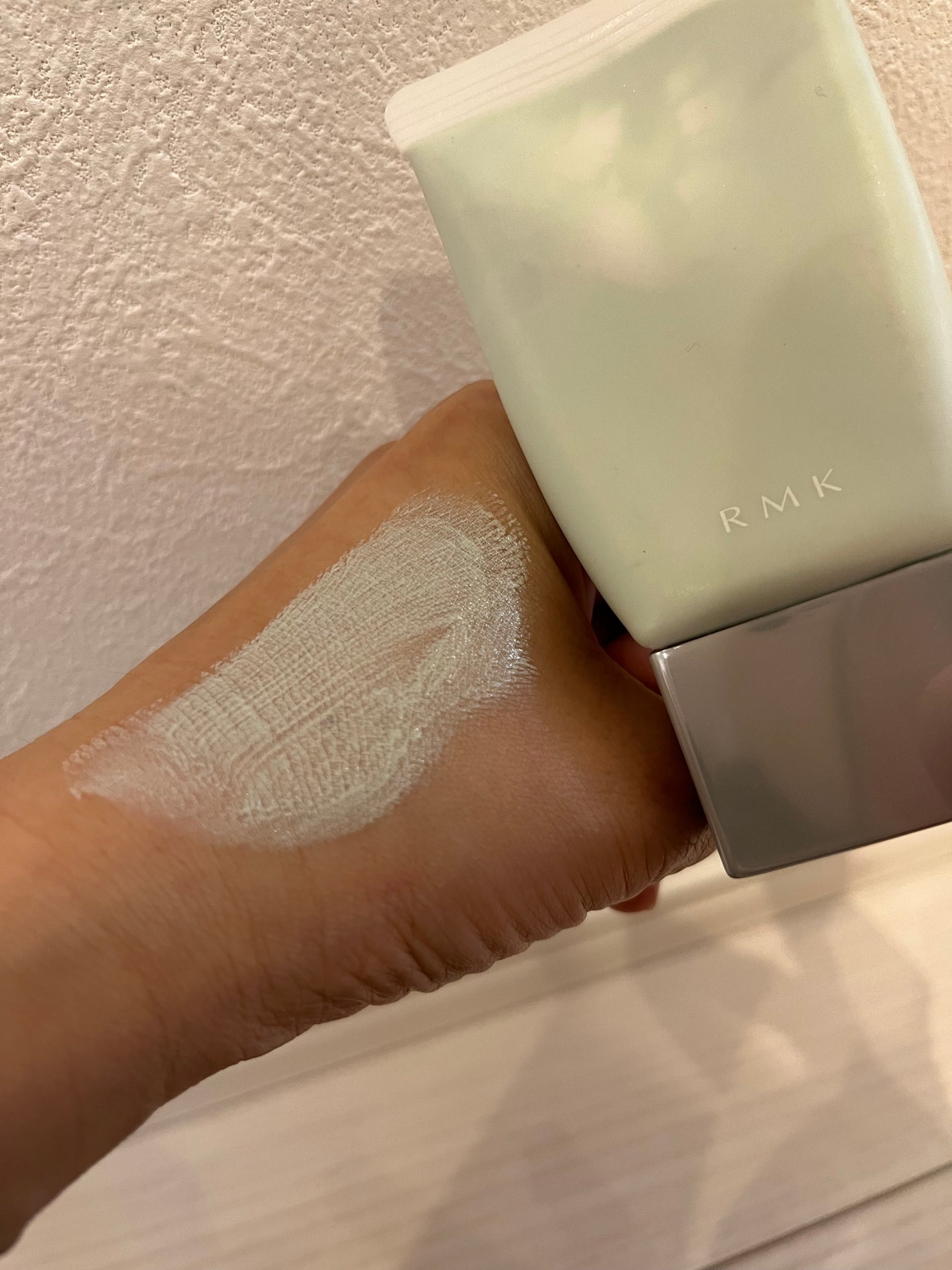 ベーシック コントロールカラー N/RMK/化粧下地を使ったクチコミ(4枚目)