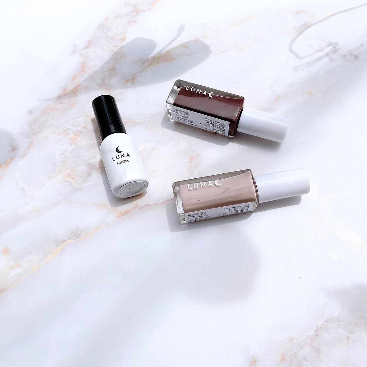 waniwaniコスメ@ふぉろば on LIPS 「LUNAピールオフマニキュア水性マニキュアとジェルが併用可能な..」(2枚目)