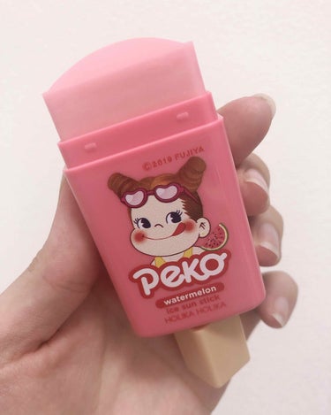 HOLIKA HOLIKA スイカアイスサンスティックのクチコミ「こんばんは🌝
少し文章を編集しました


釜山で買ったシリーズ②回目
📍ホリカホリカ
ウォータ.....」（2枚目）