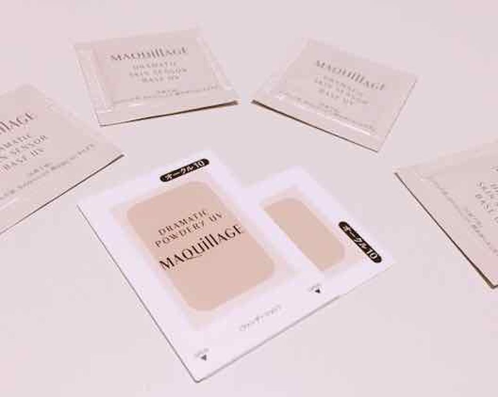 マキアージュ ドラマティックパウダリーUVとドラマティックスキンサーベースUVのサンプルをもらったので何度か使ったのですがとても良かったです👏サンプルなので雑談にします

ドラマティックパウダリーUV
乾燥肌なのでパウダーファンデーション